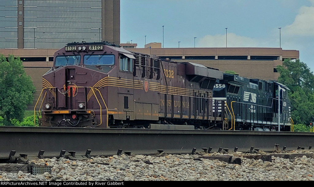 Norfolk Southern 8102 Pennsylvania Heritage Unit